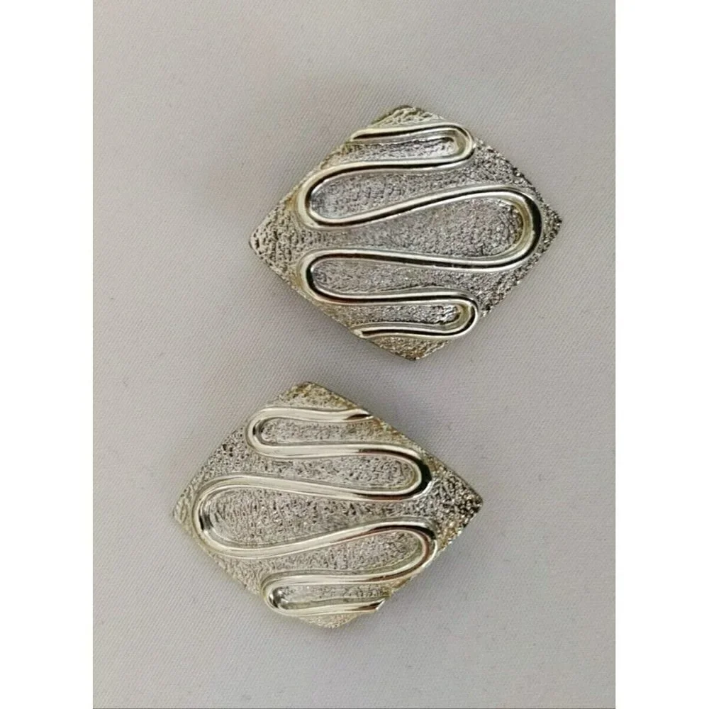 Vintage Sarah Coventry 3 Piece Silver Panel Bracelet Pendant/Pin Clip Earrings
